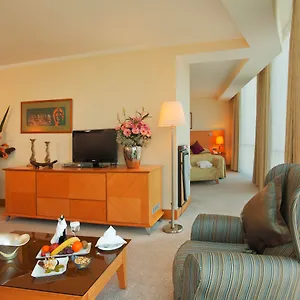 Wyndham Grand Ozdilek Thermal & איזמיר